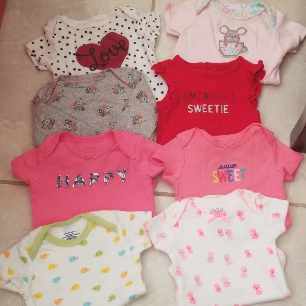BUNDLE! Baby girl clothes bundle 0-3 months
